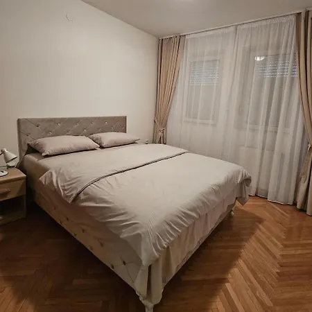 Apartman Centar-Bregovi *
